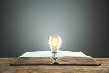 公积金缴纳基数和工资有关系吗