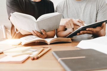 年满70的老人可以办理深圳居住证吗