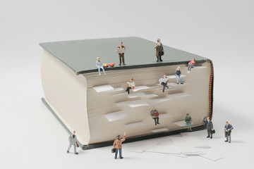 大货车刹车片着火火了怎么办