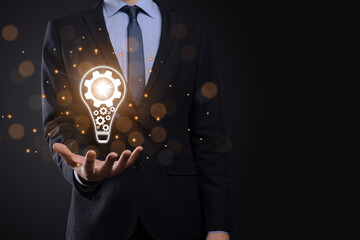 五菱之光离合器踩着重怎么办